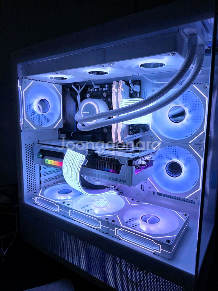 라이젠5 9600X RX9070XT 화이트--0