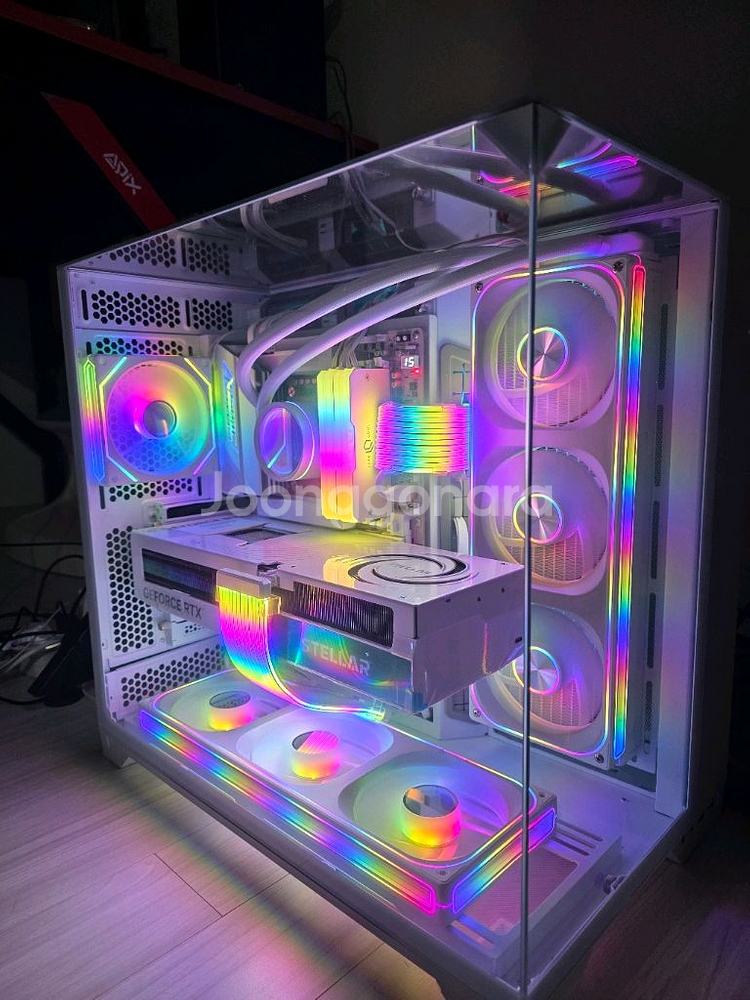 라이젠9 9950X3D 5090 리안리PC--1