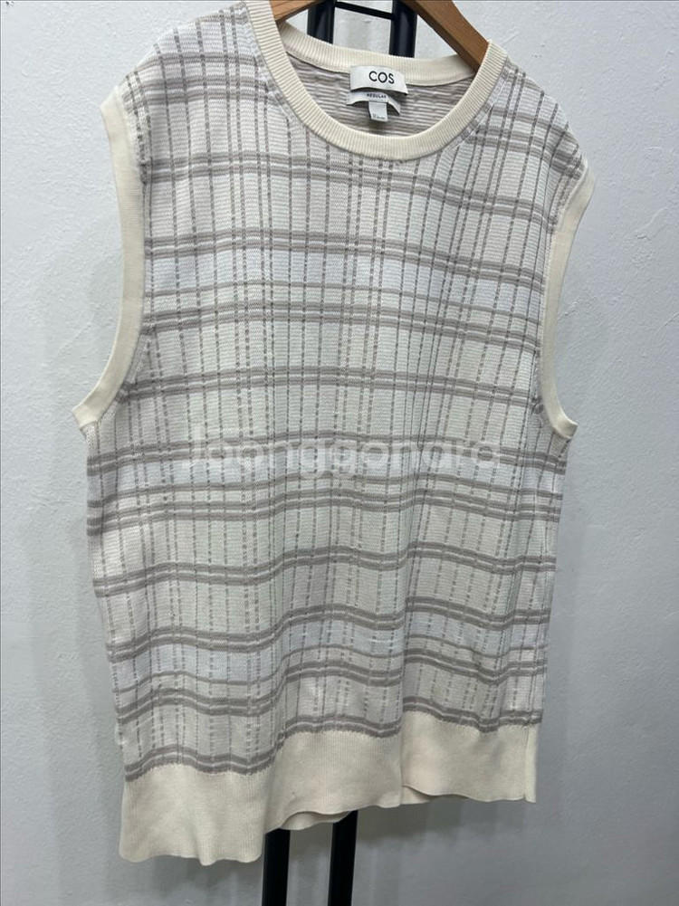 정품) COS 남성 니트조끼 베스트 L--1
