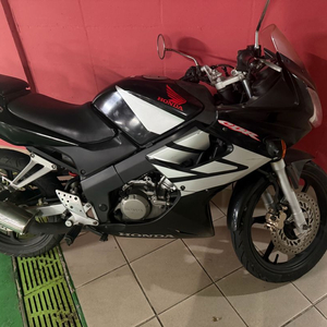 Cbr125r
