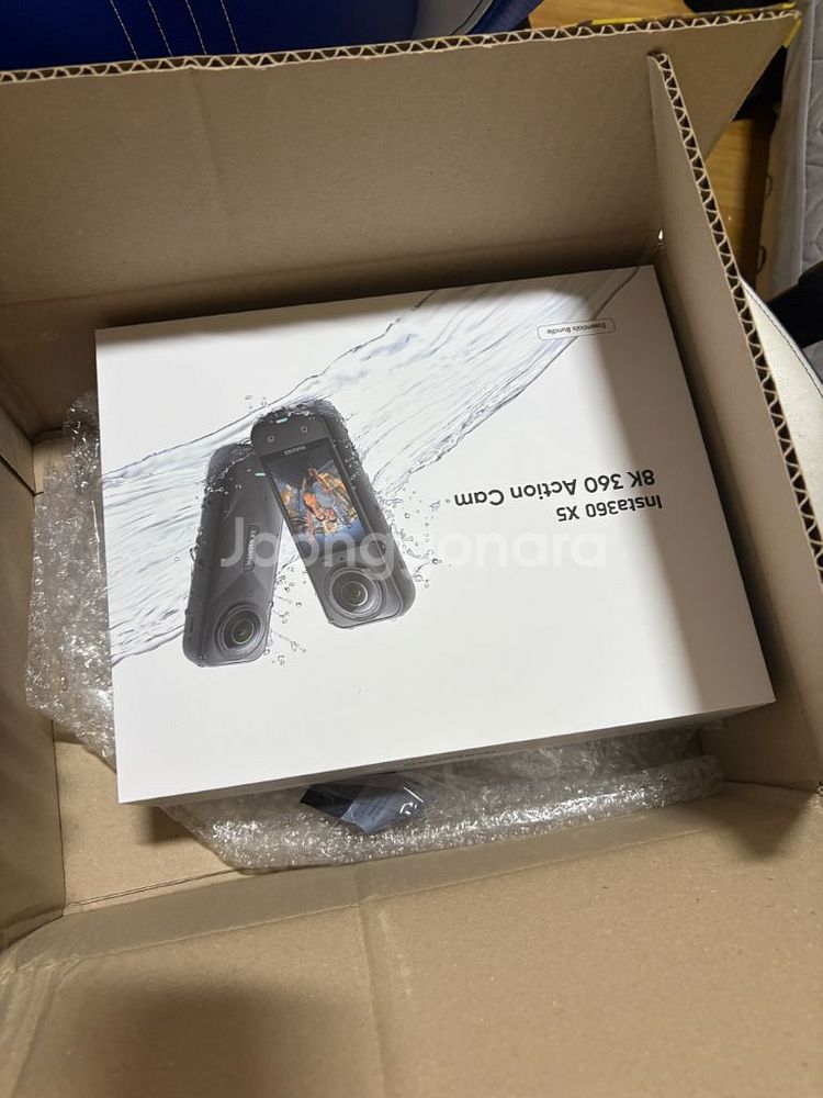 인스타360 x5 에센셜 팩 + 삼각대--0