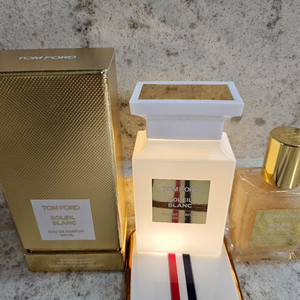 톰포드 솔레이블랑 오드퍼퓸 100ml & 바디오일 세트