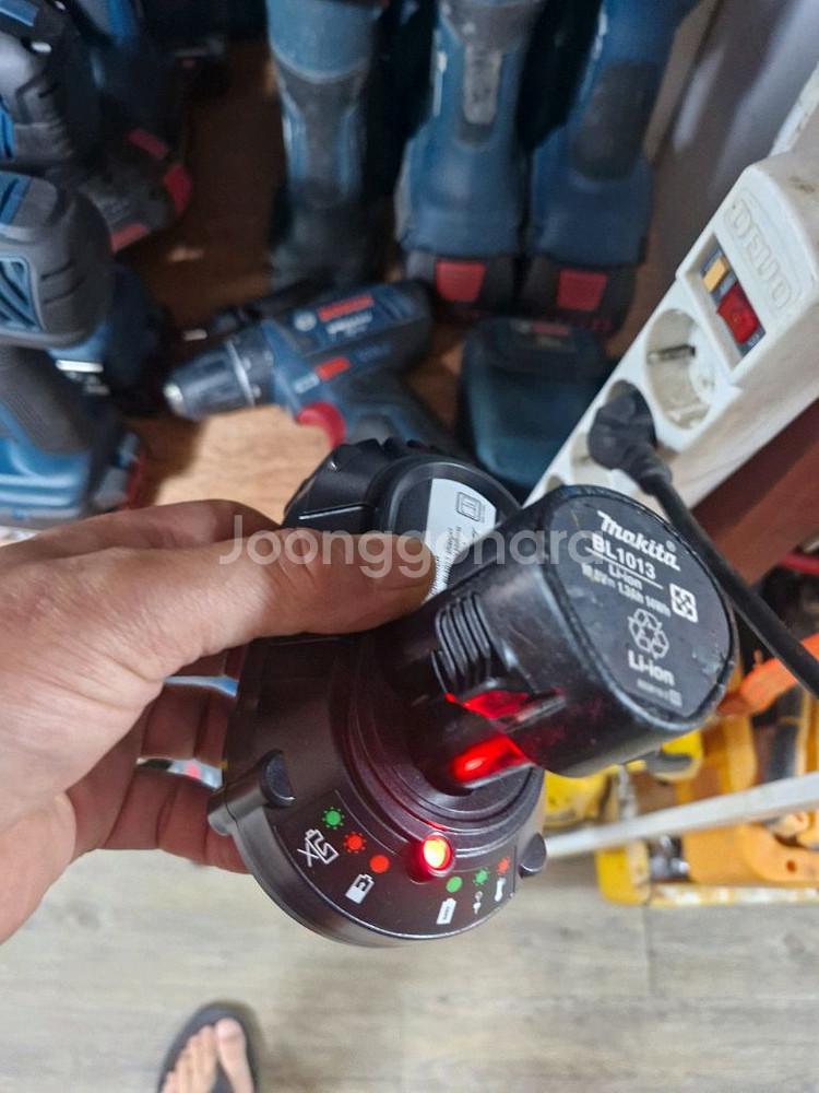 마끼다충전기 DC10WA 배터리 일괄 10.8V(12V--1