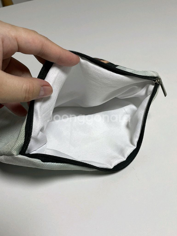 디즈니 공주 뒷모습 파우치--2