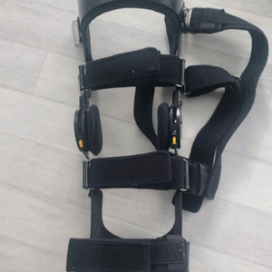 각도조절 무릎보조기 (S 오른쪽)