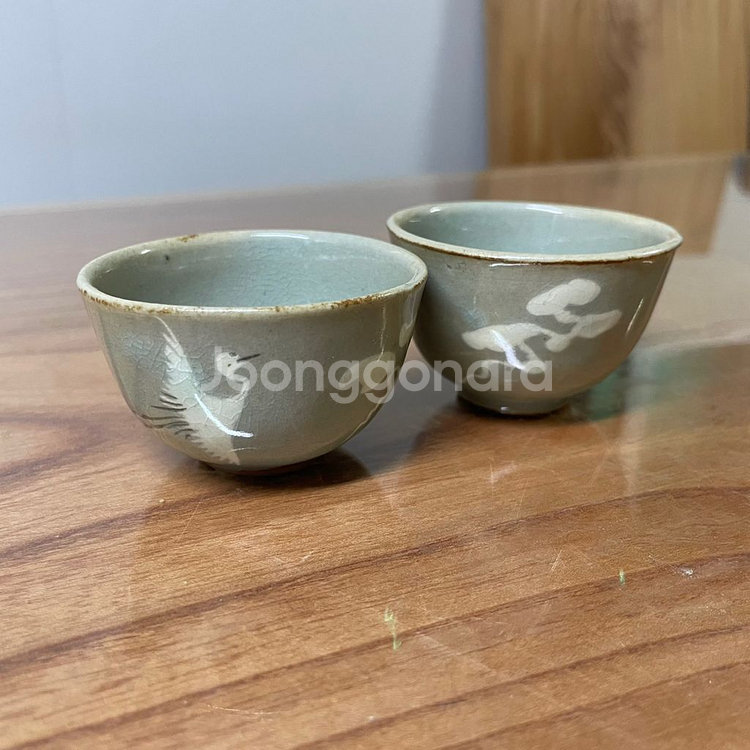 고려청자 운학문 찻잔--2