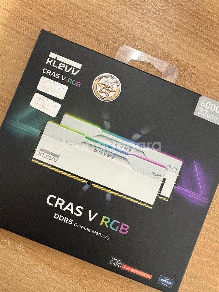 에쎈코어 CRAS V DDR5 6000 CL30 미개봉--0