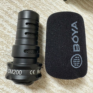 BOYA DM200 아이폰용(8핀) 마이크 팝니다.