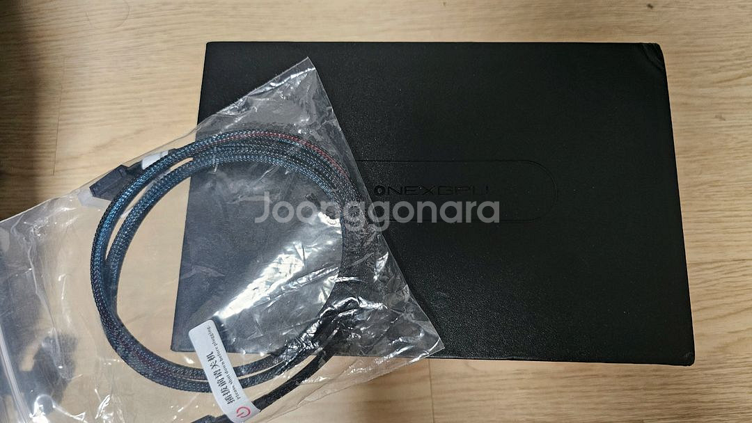 onexgpu 1세대 7600mxt 풀박스 팝니다.--1