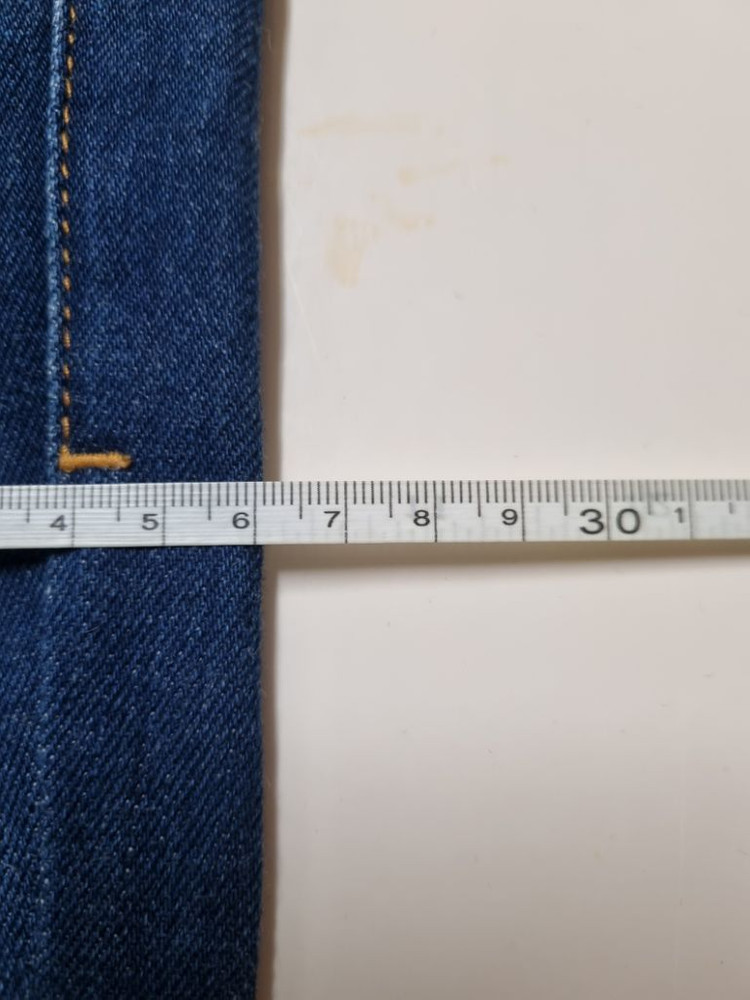 31)플랙진 가죽패치 중청 스판 터키산 일자청바지--8