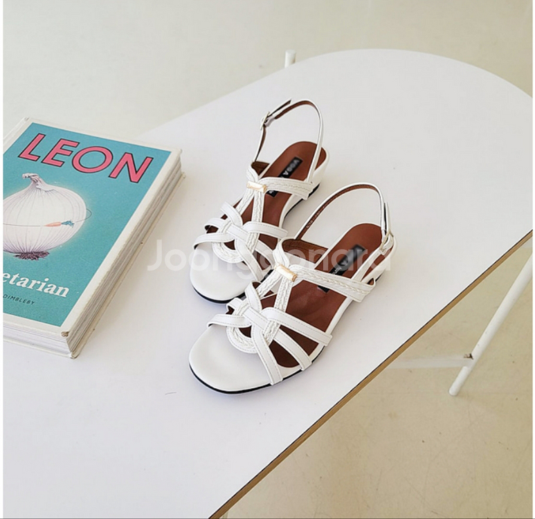 스트랩 백슬링 키높이효과 샌들(4cm)ㅡ무배--6