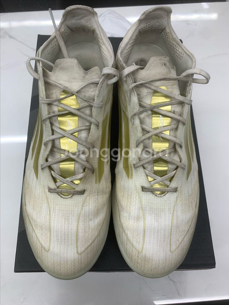 아디다스 F50 프로 tf 260 입니다--3