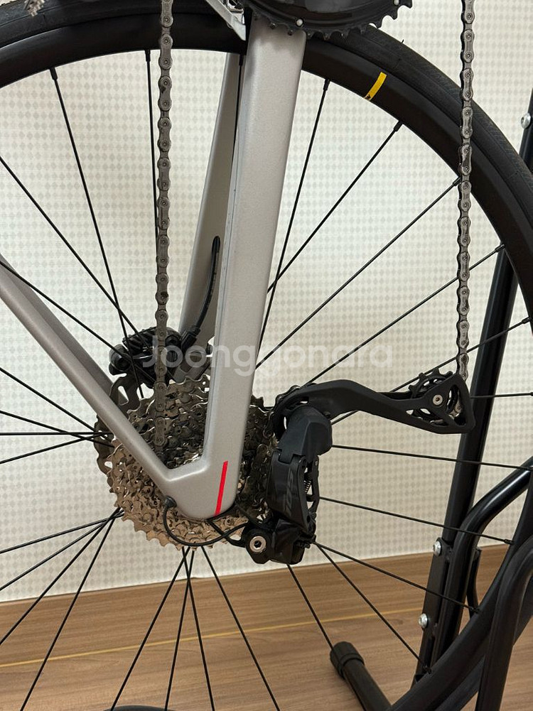 bmc 팀머신slr five 시마노 105di2--3