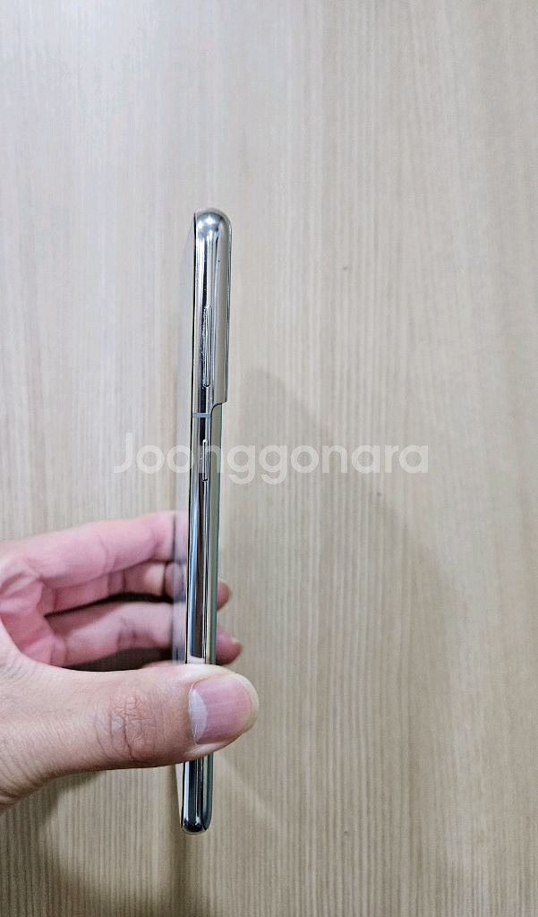갤럭시 S21플러스 256G팝니다--9