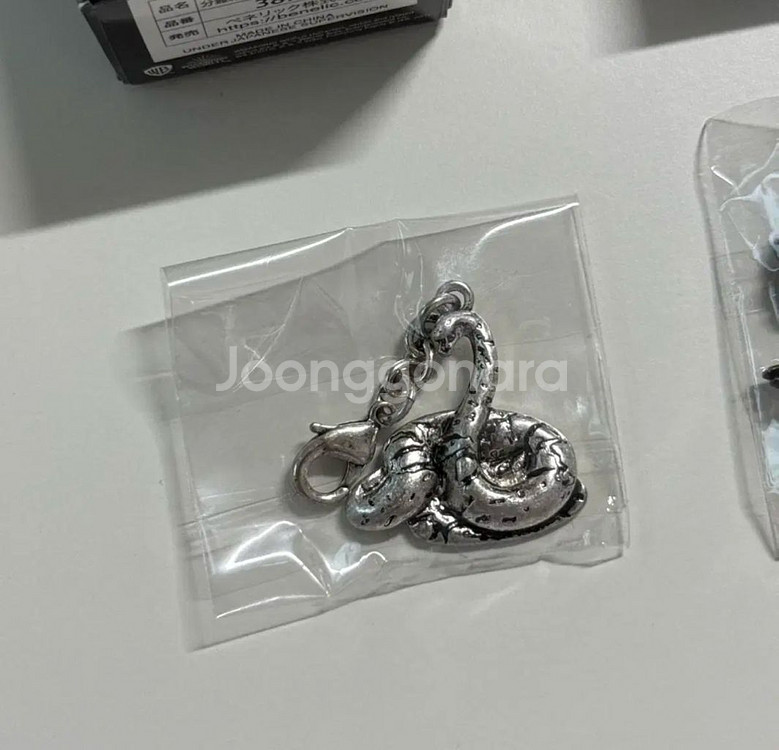 해리포터 마호도코로 핀뱃지,키링+케이크 토퍼 3종+팝업--1