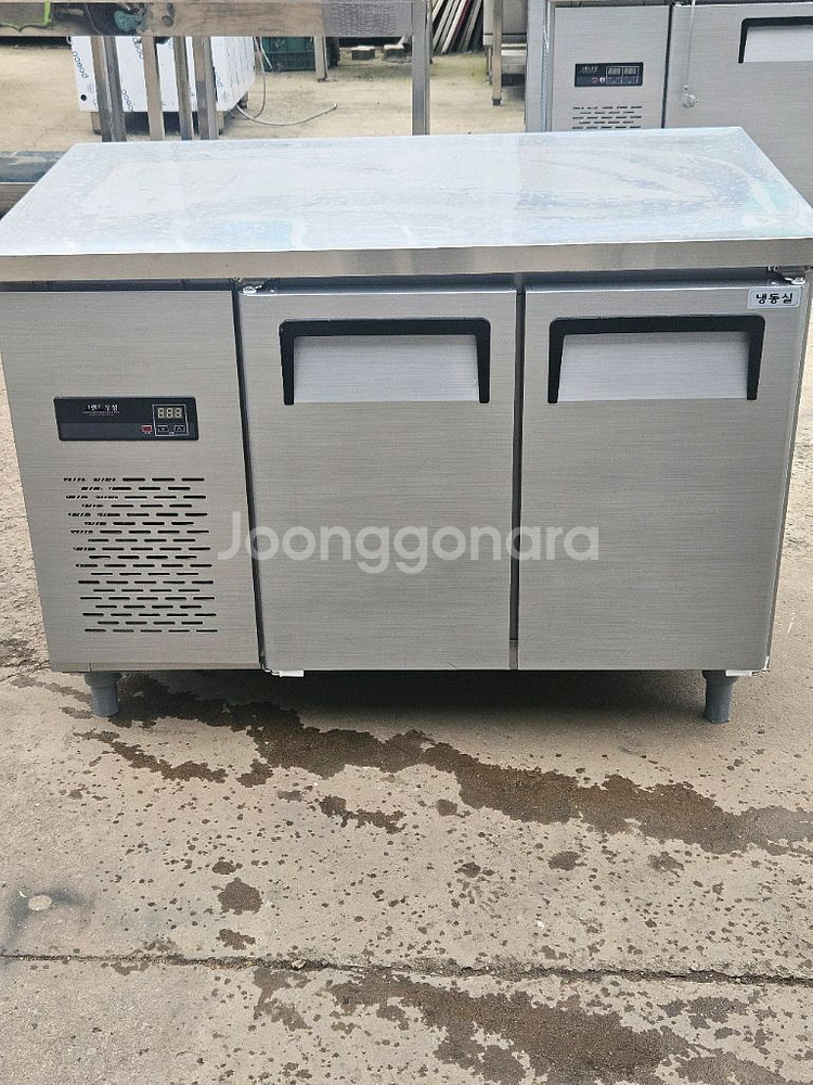 상태좋은 1200 테이블 냉동고 판매합니다--0