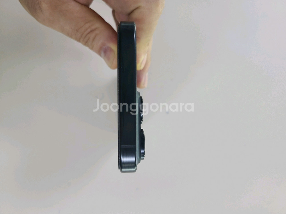 아이폰16프로맥스 256G 밧데리100프로 실사용2개월--3