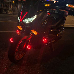 xmax300 21년식