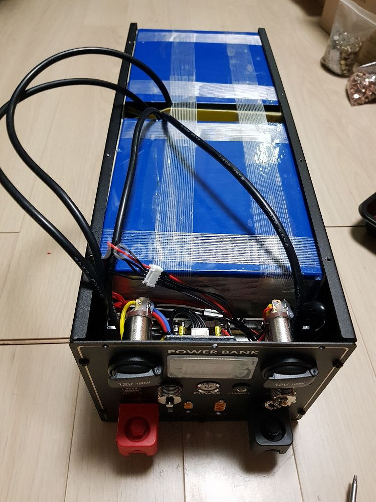 (새제품) 리튬인산철 300Ah 파워뱅크 판매 합니다--2