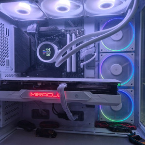 고사양 게임pc 판매합니다.4080슈퍼,32기가,등