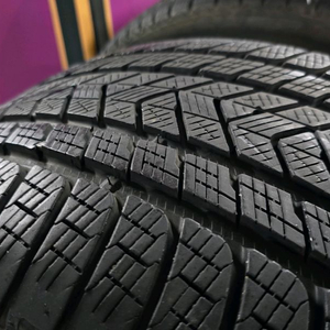 피렐리 X7 윈터 275 40 22 315 35 20