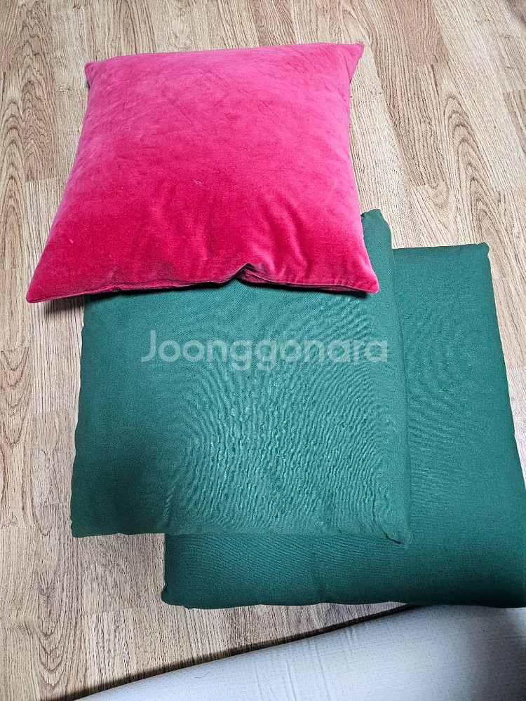 쿠션 1개 방석 2개--4