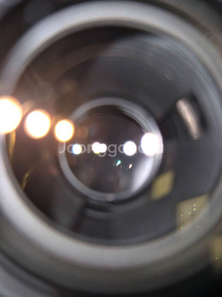 캐논 EF 75-300 III USM 렌즈 팝니다.--2