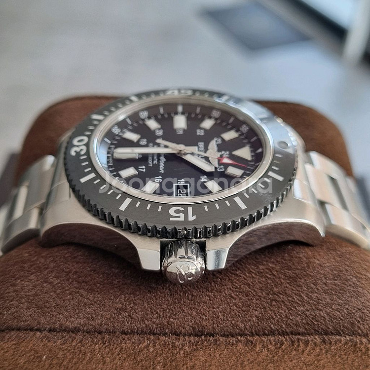 브라이틀링 슈퍼오션 스페셜 검판 44mm Y17393--4
