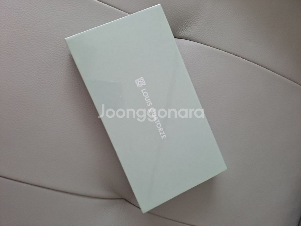 [새상품]정품 미개봉 루이까또즈 장지갑 가죽지갑--0