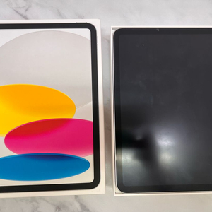 iPad 10세대 Wi-Fi 64GB 실버 색상과 애플