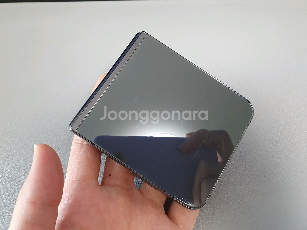 갤럭시 Z플립5 / 512GB / 블랙--2