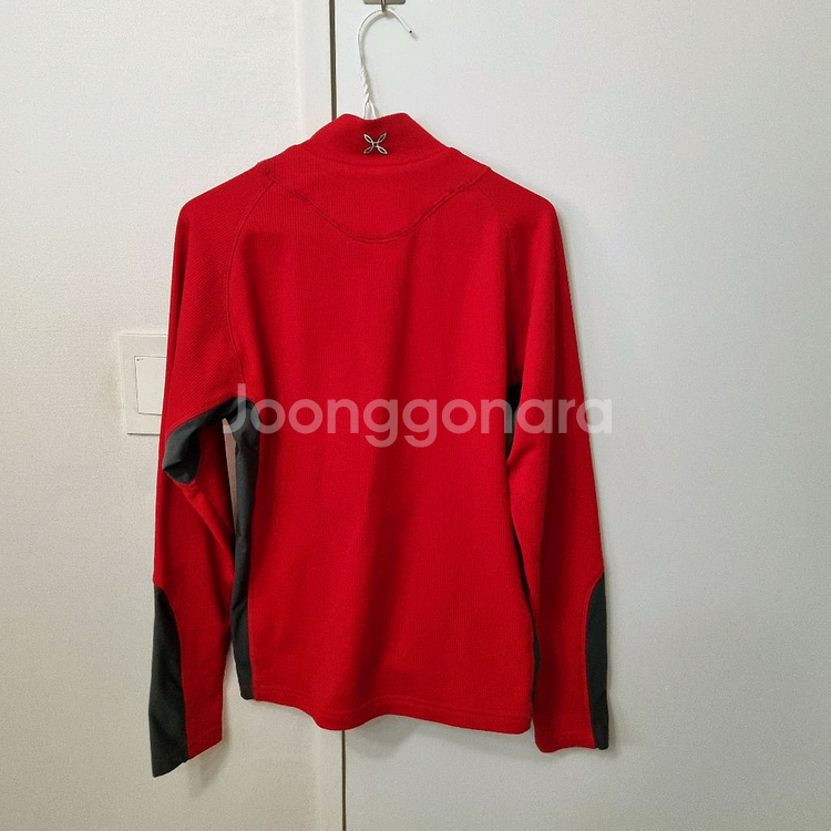 몬츄라 정품 티셔츠--1