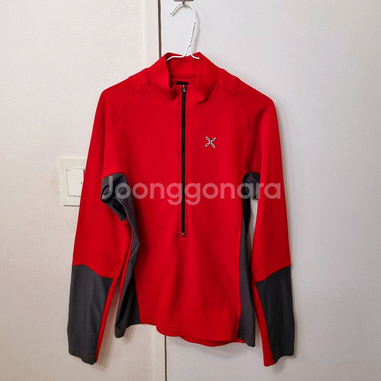 몬츄라 정품 티셔츠--0