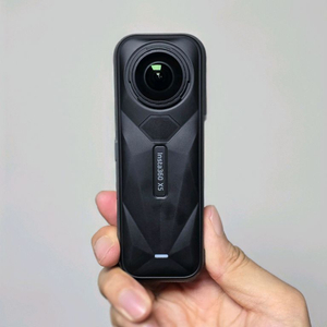 인스타 360 x5