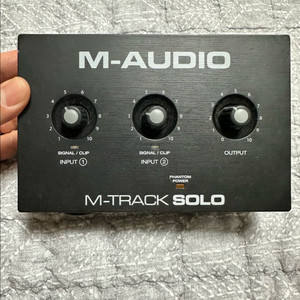 M-Audio M-Track Solo 오디오 인터페이스