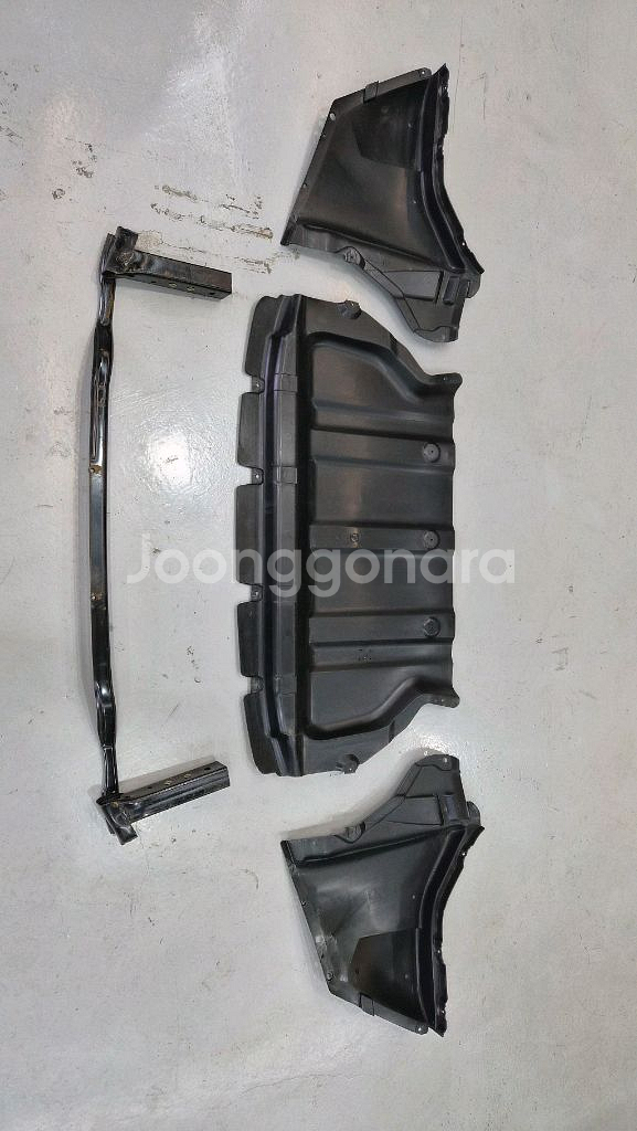 bmw g30 후기형 m5 범퍼,프론트립,언더커버 포함--4