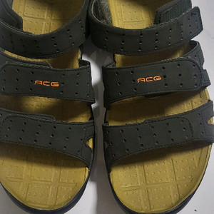 ACG 샌들 270