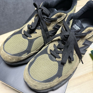 뉴발란스X JJJ자운드 990v3 (285사이즈)