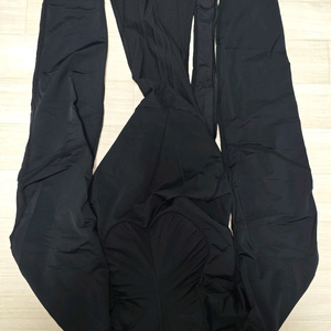 산틱 롱 자전거 빕 XL 팝니다.