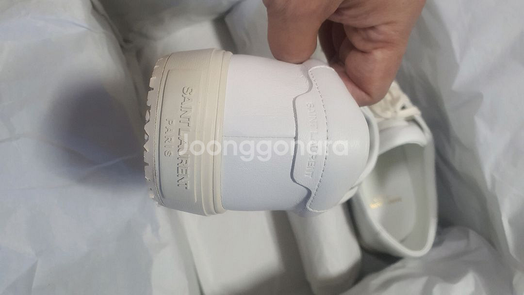 생로랑 스니커즈 팝니다--2