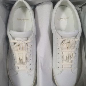 생로랑 스니커즈 팝니다