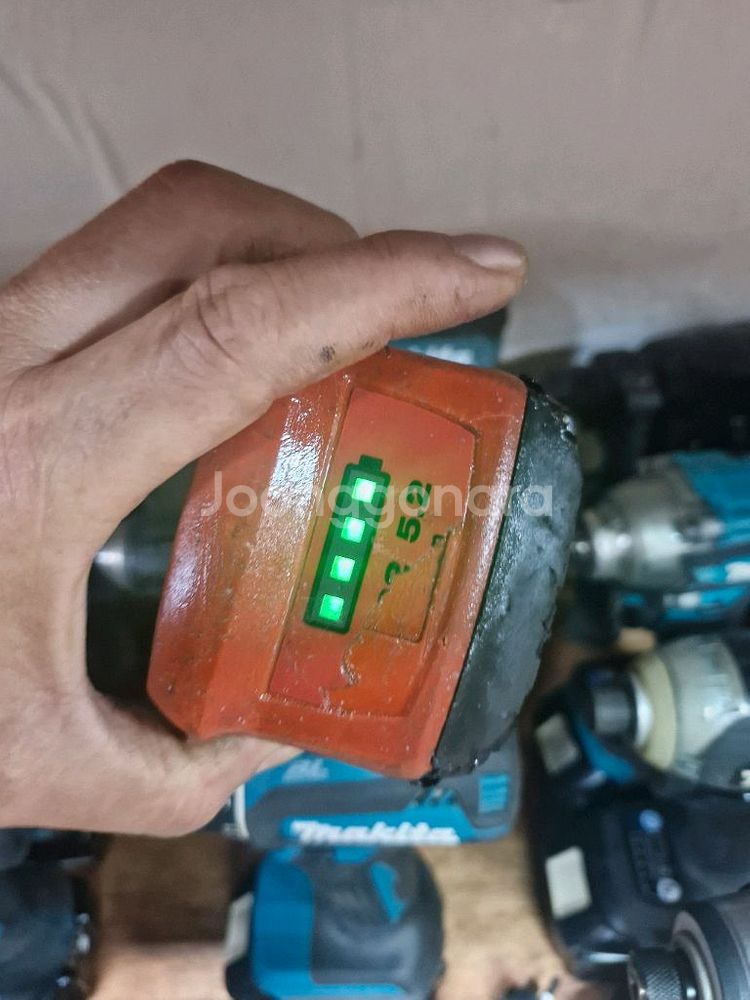 [HILTI]힐티배터리 B22 5.2AH 3개 일괄판매--2
