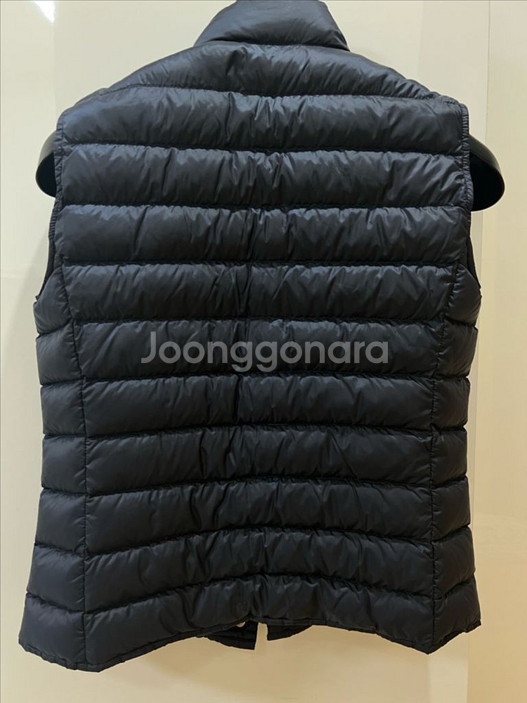 몽클레어 조끼패딩 1사이즈 (새상품)--1