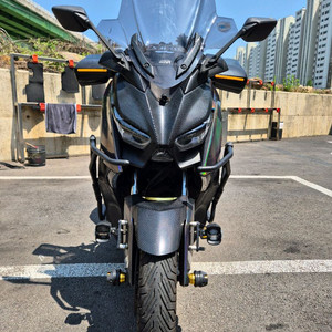 XMAX300판매합니다