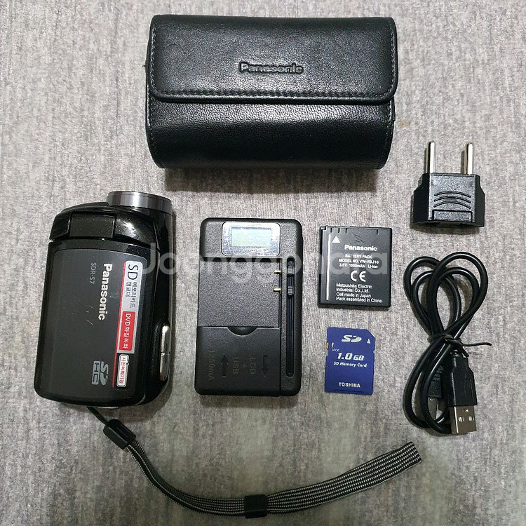 파나소닉 캠코더 SDR-S7--0