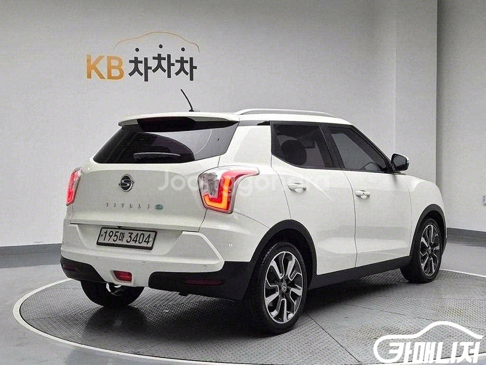 [KG모빌리티(쌍용) ]티볼리 디젤 2WD 1.6 LX--2
