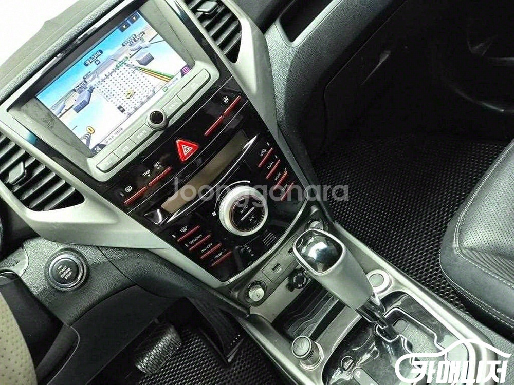 [KG모빌리티(쌍용) ]티볼리 디젤 2WD 1.6 LX--9