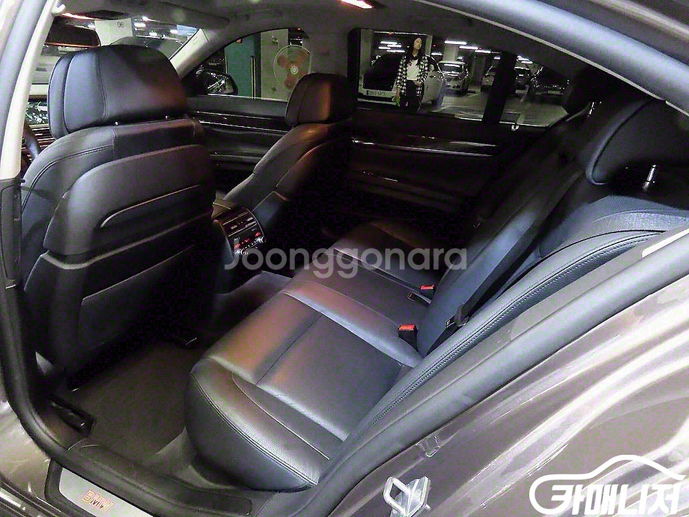 [BMW]7시리즈 (F01) 740 d xDrive #--6