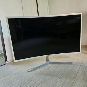 삼성 32인치 커브드모니터팜(14만)
