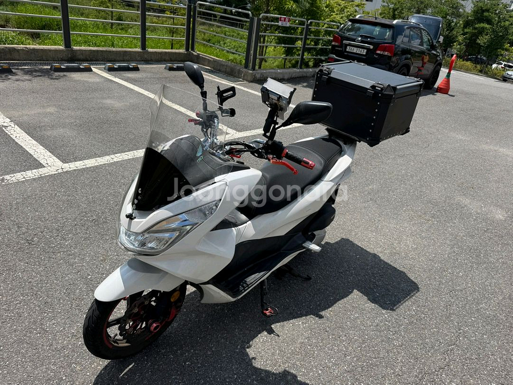 혼다 pcx125 18년 완전A급 판매합니다--3